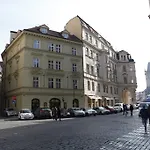 Old Town Tyn *